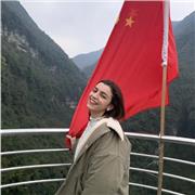 Diplômée en Licence de Chinois (actuellement en Master à l'université chinoise) propose des cours d'initiation et d'approfondissement du mandarin